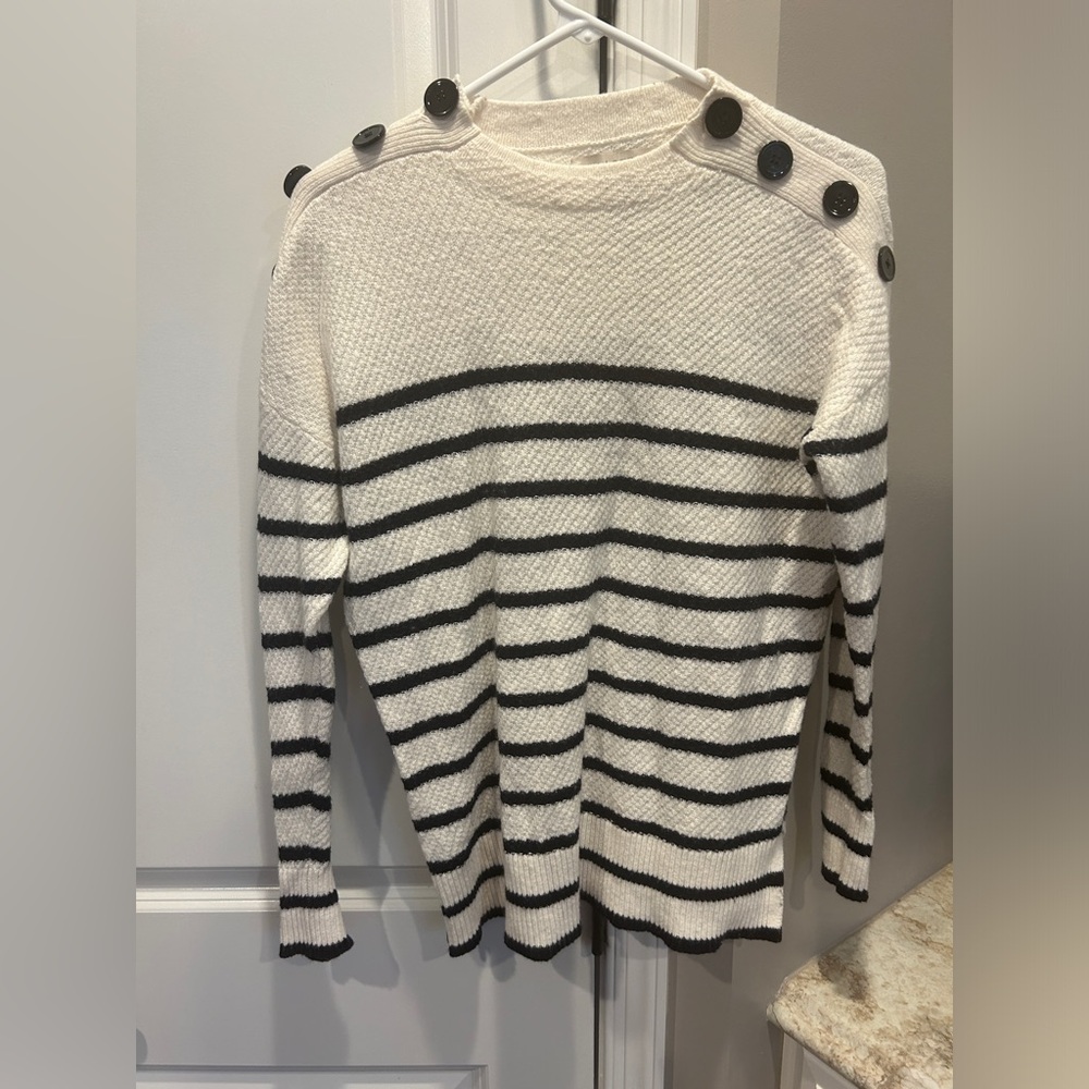 Women’s Loft Sweater Striped small
